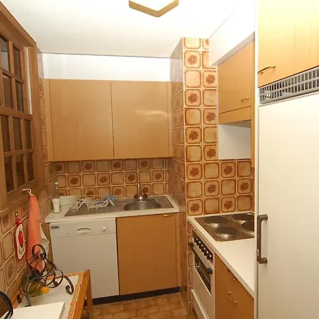 아파트 Mondzeu C254 *